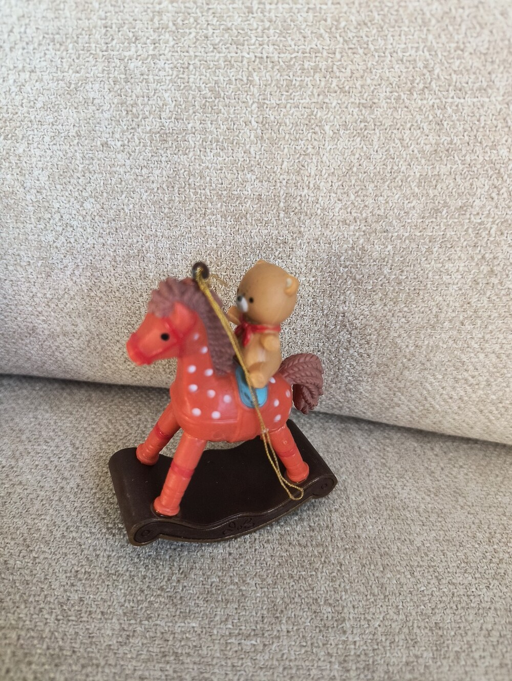 Vintage Bronson Christmas Greeting Collectible Ornament Bear Rocking Horse New - Picture 2 of 9